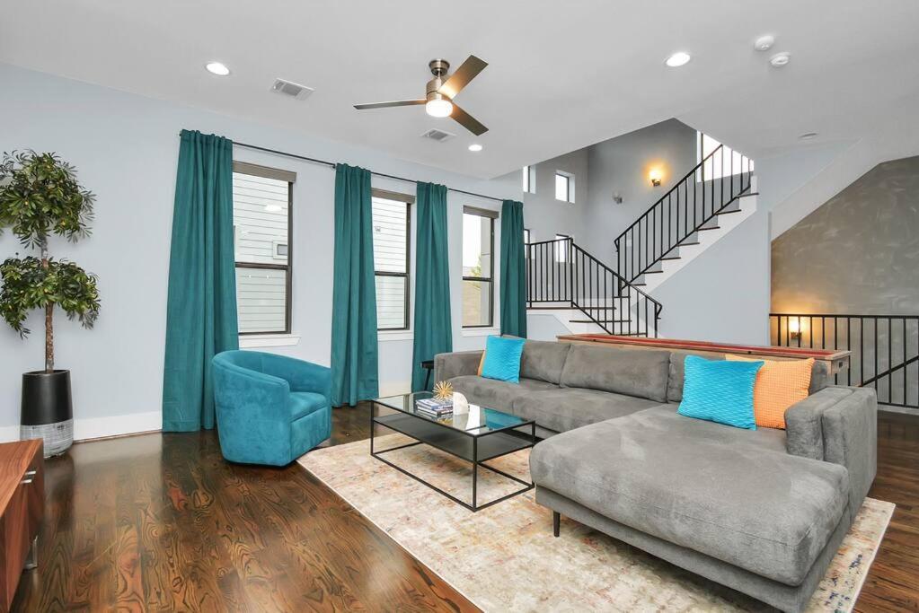 Skyline Views - Sleeps 10 Home Near Downtown Houston Ngoại thất bức ảnh