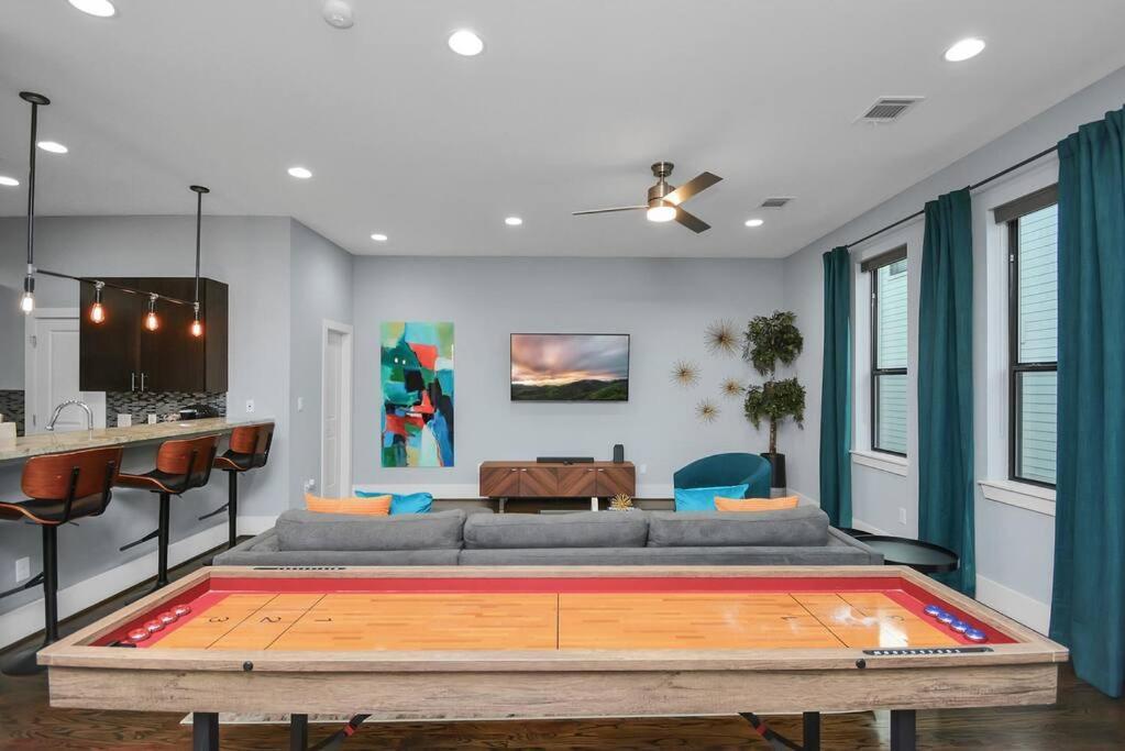 Skyline Views - Sleeps 10 Home Near Downtown Houston Ngoại thất bức ảnh