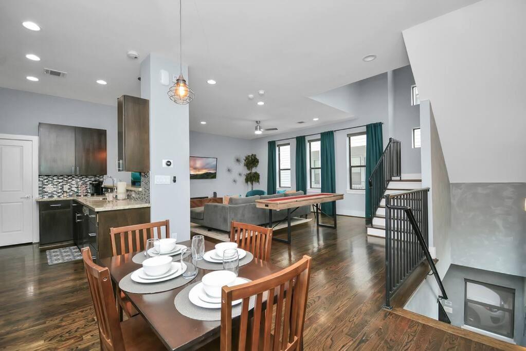 Skyline Views - Sleeps 10 Home Near Downtown Houston Ngoại thất bức ảnh