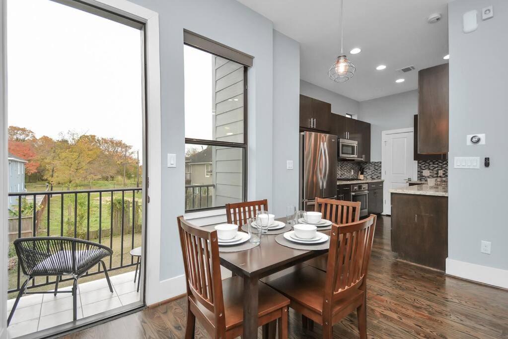 Skyline Views - Sleeps 10 Home Near Downtown Houston Ngoại thất bức ảnh