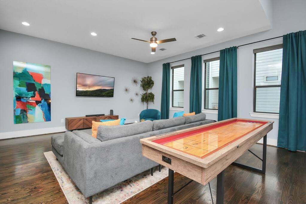 Skyline Views - Sleeps 10 Home Near Downtown Houston Ngoại thất bức ảnh